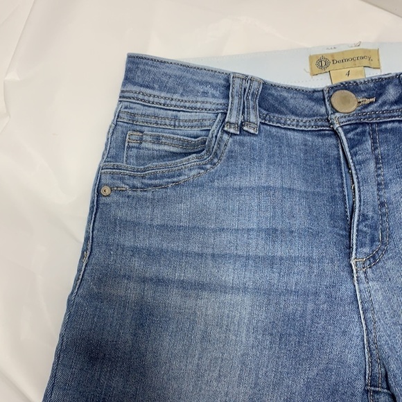 WOMEN'S Democracy Blue Ab Technology Straight Leg Unfinished Cuff Jeans SIze 4 - Picture 9 of 13